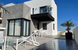 3-zimmer villa 175 m² in Torrevieja, Spanien. 500 000 €