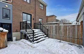 8-zimmer stadthaus in Old Toronto, Kanada. C$3 044 000