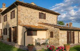 8-zimmer villa 367 m² in San Gimignano, Italien. 1 300 000 €