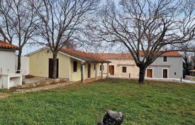 2-zimmer haus in der stadt 200 m² in Barban, Kroatien. 690 000 €