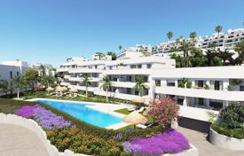 Wohnung – Estepona, Andalusien, Spanien. 332 000 €