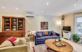 10-zimmer stadthaus in Old Toronto, Kanada. C$1 927 000