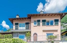 Villa – Comer See, Lombardei, Italien. 1 100 000 €