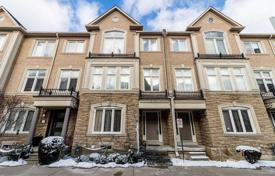 4-zimmer stadthaus in Etobicoke, Kanada. C$1 552 000