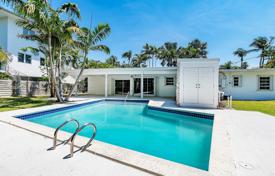 Villa – Key Biscayne, Florida, Vereinigte Staaten. $1 995 000