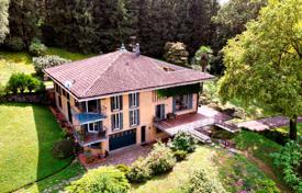 8-zimmer villa 800 m² in Varese, Italien. 2 900 000 €