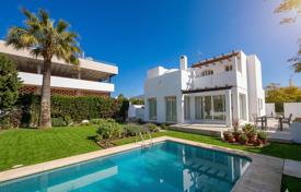 5-zimmer villa 349 m² in Marbella, Spanien. 1 330 000 €
