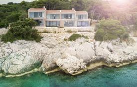 4-zimmer villa 363 m² in Dubrovnik Neretva County, Kroatien. Price on request