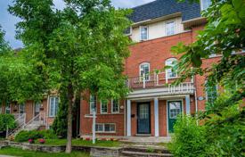 5-zimmer stadthaus in York, Kanada. C$1 288 000