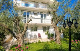 10-zimmer haus in der stadt 368 m² in Bečići, Montenegro. 850 000 €