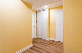 18-zimmer haus in der stadt in Scarborough, Kanada. C$1 381 000