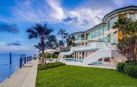 6-zimmer wohnung 772 m² in Coral Gables, Vereinigte Staaten. $7 500  pro Woche