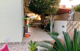 4-zimmer einfamilienhaus 320 m² in Nicosia, Zypern. 670 000 €