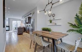 4-zimmer stadthaus in East York, Kanada. C$1 562 000