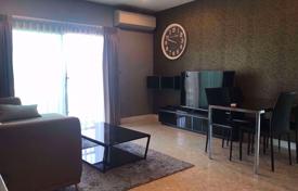 2-zimmer appartements in eigentumswohnungen in Khlong Toei, Thailand. $459 000