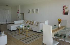 2-zimmer appartements in eigentumswohnungen 102 m² in Hallandale Beach, Vereinigte Staaten. $269 000