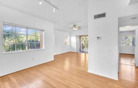 1-zimmer appartements in eigentumswohnungen 67 m² in Miramar (USA), Vereinigte Staaten. $256 000