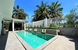 Villa – Mueang Phuket, Phuket, Thailand. $544 000