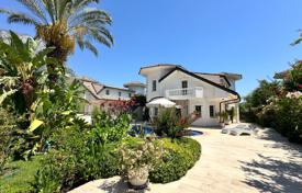 4-zimmer villa 220 m² in Kemer, Türkei. 24 988 000 TRY