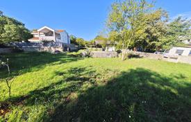 Grundstück in Malinska, Kroatien. 320 000 €
