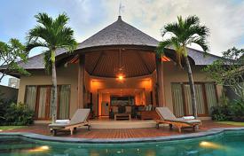 Villa – Kerobokan Kelod, Badung, Indonesien. $1 560  pro Woche