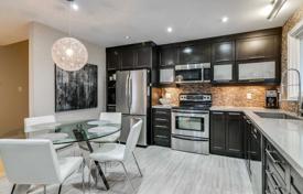 5-zimmer haus in der stadt in North York, Kanada. C$2 112 000