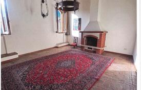 5-zimmer villa 350 m² in San Gimignano, Italien. 870 000 €