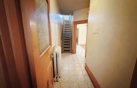 9-zimmer stadthaus in Old Toronto, Kanada. C$1 800 000