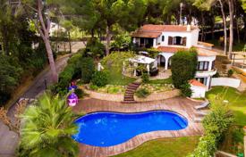 Villa – Lloret de Mar, Katalonien, Spanien. 4 600 €  pro Woche
