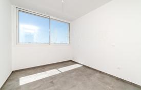 2-zimmer wohnung in Paralimni, Zypern. 290 000 €