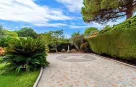 8-zimmer villa 188 m² in Villefranche-sur-Mer, Frankreich. 2 900 000 €