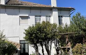 8-zimmer einfamilienhaus 480 m² in Castelo Branco, Portugal. 380 000 €