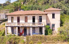 12-zimmer villa 545 m² in Ligurien, Italien. 1 500 000 €