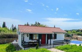 Haus in der Stadt – Solta, Split-Dalmatia County, Kroatien. 200 000 €