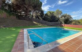 2-zimmer wohnung 91 m² in Lloret de Mar, Spanien. 260 000 €