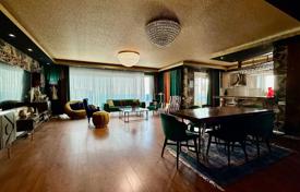 Wohnung 200 m² in Kargicak, Türkei. 14 715 000 TRY