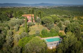 20-zimmer landgut 1324 m² in Monte San Savino, Italien. 1 750 000 €