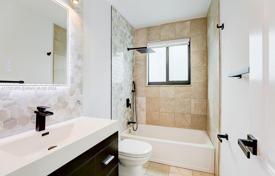 4-zimmer haus in der stadt 199 m² in Miami, Vereinigte Staaten. $1 200 000