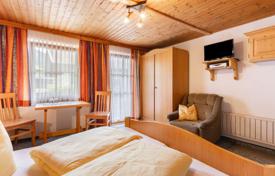 Wohnung – Lienz, Tirol, Österreich. 3 240 €  pro Woche