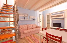 4-zimmer wohnung 75 m² in Ligurien, Italien. 435 000 €