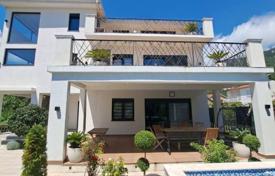 8-zimmer villa 296 m² in Lastva Grbaljska, Montenegro. 630 000 €