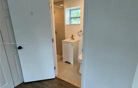 4-zimmer haus in der stadt 165 m² in North Miami Beach, Vereinigte Staaten. $659 000