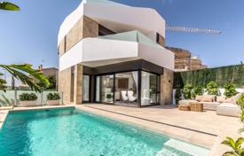 3-zimmer villa 229 m² in Torrevieja, Spanien. 499 000 €