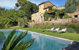 12-zimmer villa 285 m² in Cortona, Italien. 2 300 000 €