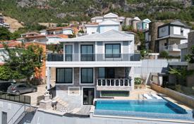 4-zimmer villa 210 m² in Alanya, Türkei. $917 000