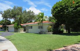 6-zimmer villa 362 m² in Miami, Vereinigte Staaten. 1 747 000 €