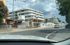 Wohnung Poreč, residential and commercial building under construction with apartments and underground garages. 719 000 €