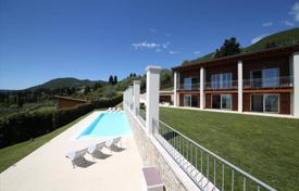 4-zimmer villa 260 m² in Gardone Riviera, Italien. 3 200 000 €