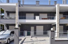 2-zimmer stadthaus 50 m² auf der Peloponnes, Griechenland. 100 000 €