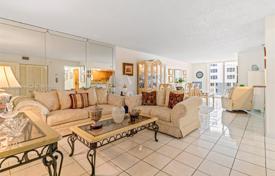 Eigentumswohnung – Miami Beach, Florida, Vereinigte Staaten. $750 000